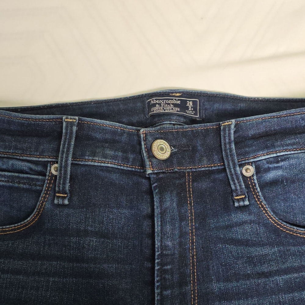Abercrombie & Fitch Simone High Rise Super Skinny 26/2 Dark Blue Jeans